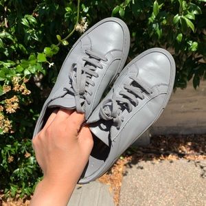 Like new grey common projects